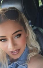 Szex éhes lány - 2. fotó 