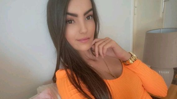 Laura - 3. fotó