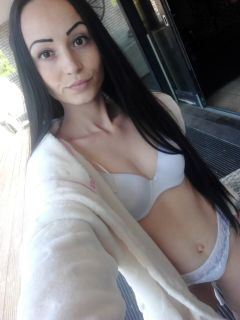 Amira - 3. fotó