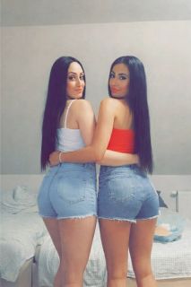 Lezbicsajszik - 51. fotó 